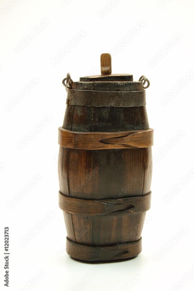 Foto Stock Old mini wooden keg used by farmers to carry wine into fields |  Adobe Stock