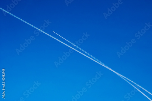 airplane's tracks