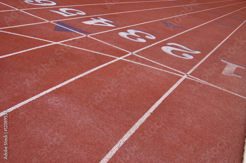 Surface of a running track on its own © Castelli Imaging