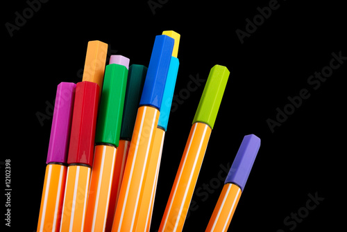 12 colourful highliter pens