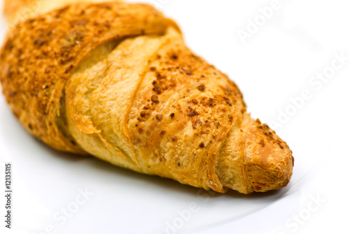 Croissant auf Weiß