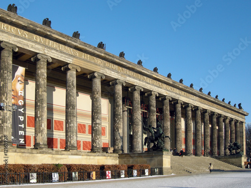 Obraz na płótnie Altes Museum in Berlin w salonie