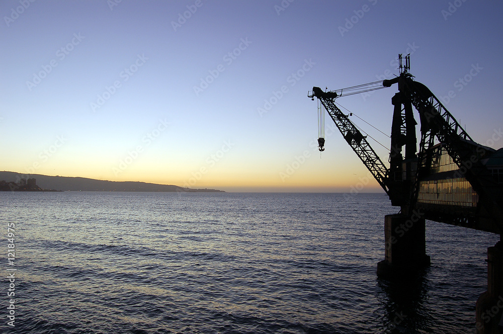 Obraz premium Muelle con grua