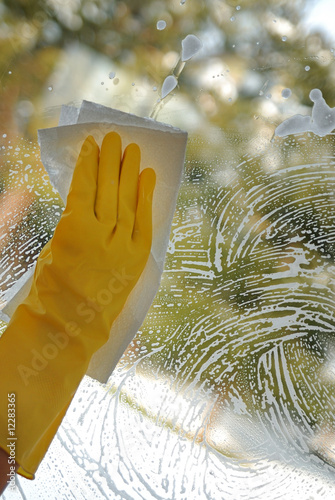 Cleaning the window