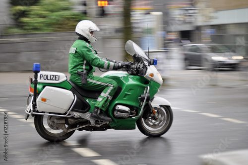Polizei Polizist Motorrad Streife Police Cop Bike © Dan Race