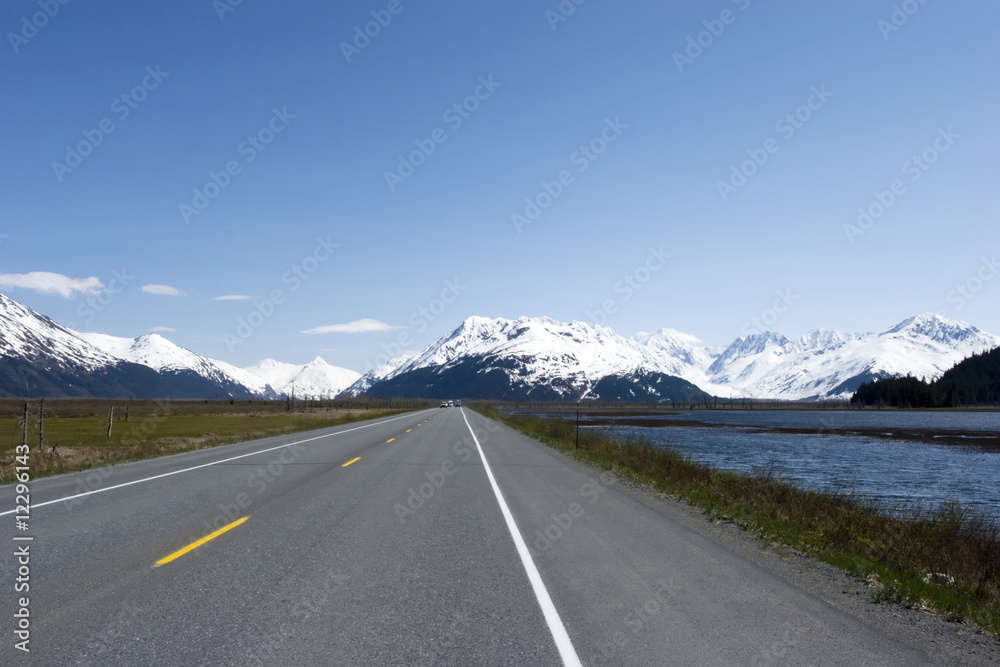 Fototapeta premium Road to mountains