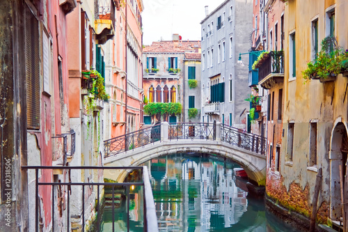 Venetian canal © Sailorr