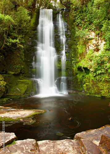 Fototapeta Naklejka Na Ścianę i Meble -  Mclean Falls, New Zealand