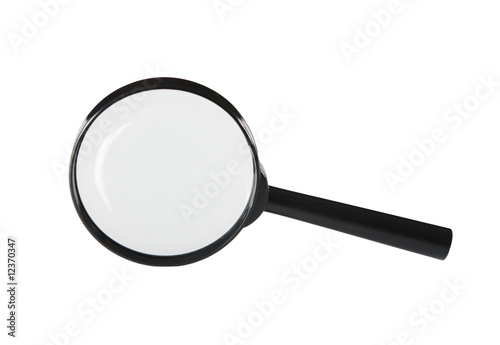 Magnifying object