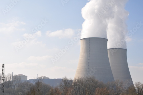 centrale nucléaire photo