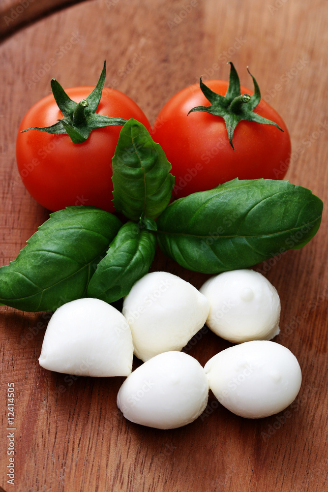 mozzarella and cherry tomatoes mozzarella and cherry tomatoes