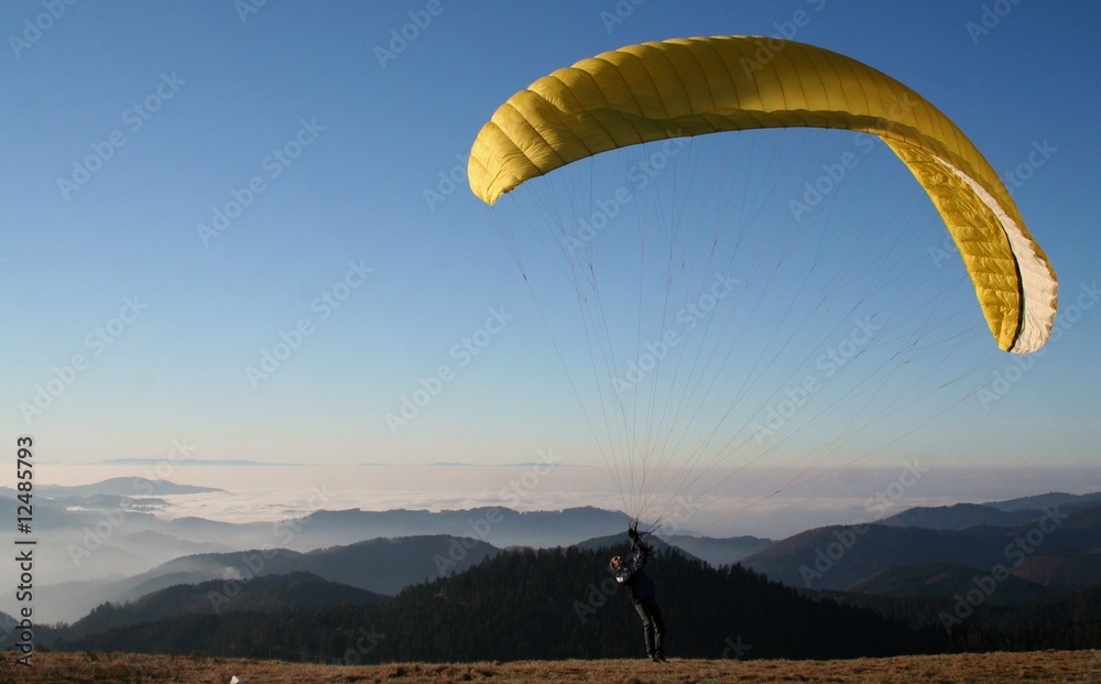 Gleitschirm StockFoto Adobe Stock