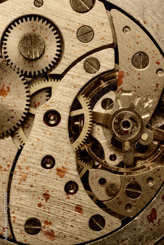 rust mechanism of analog watch