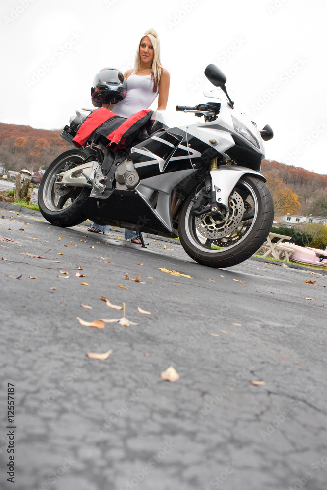 Fototapeta premium Blondynka Biker Girl