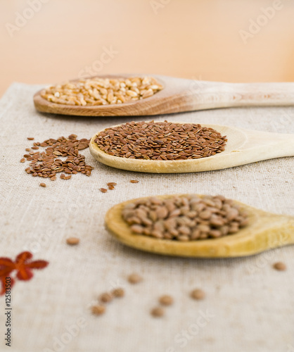 spoons, grain and legumes