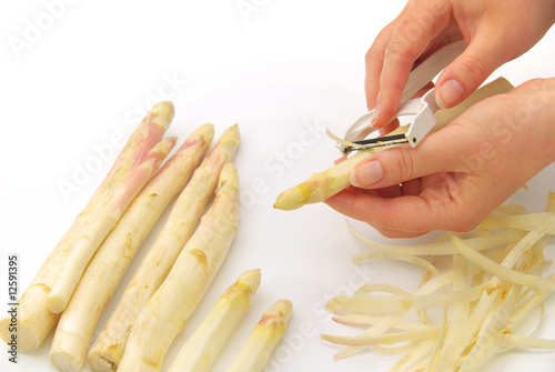 Spargel schälen - asparagus peeling 06