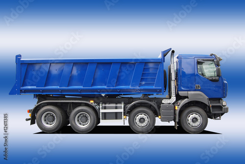 Heavy truck
