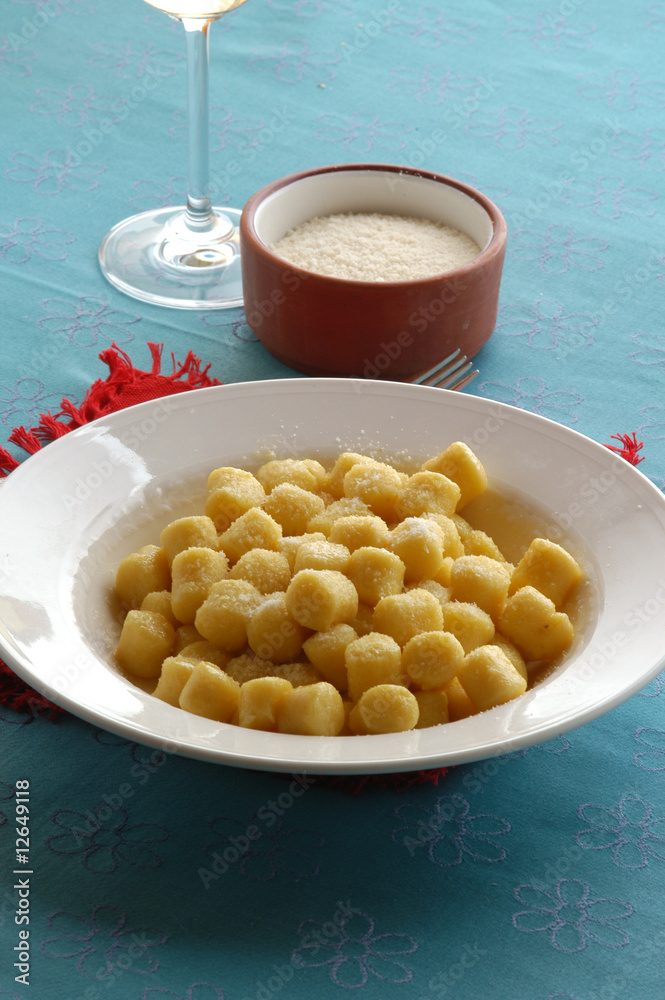 Gnocchi di patate alla veronese - Primi piatti del veneto Gnocchi di patate alla veronese - Primi piatti del veneto