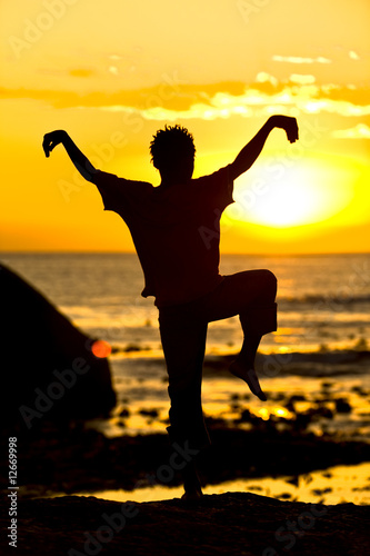 Sonnenuntergang  Karate Figur