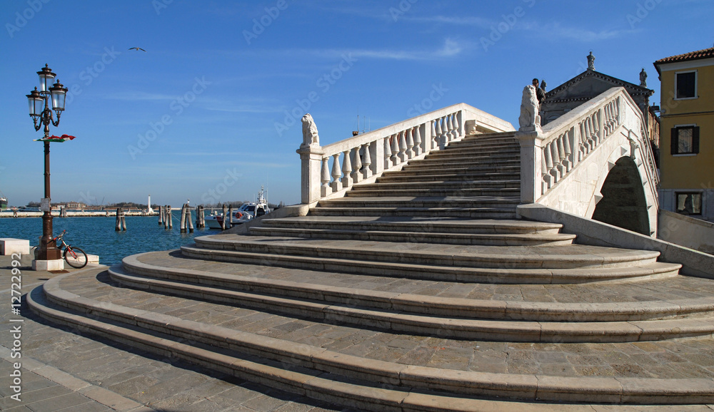 Chioggia, Italy: Venetian bridge