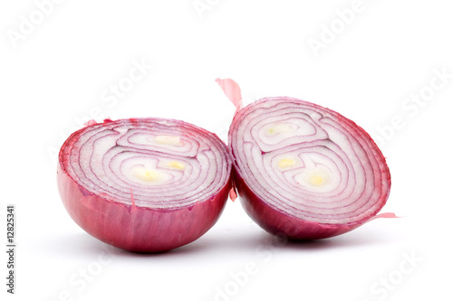 red onion © dinostock