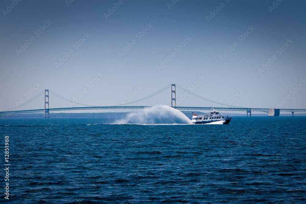Fototapeta premium mackinaw bridge and ferry