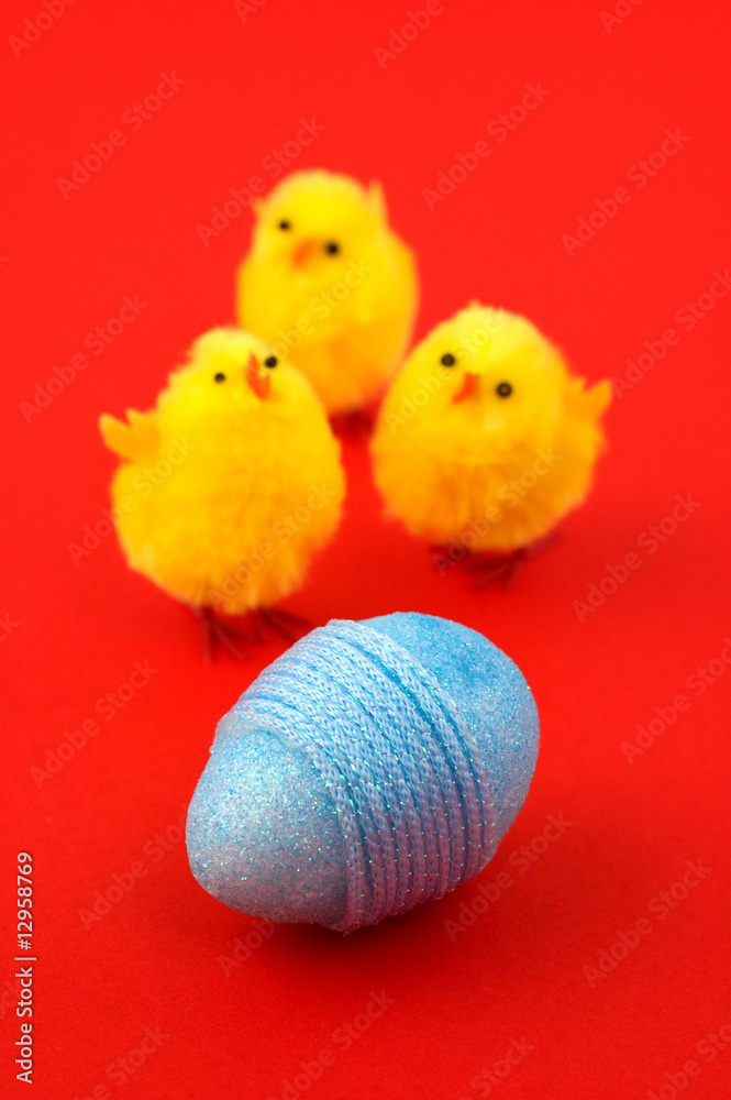 Easter egg with chicks