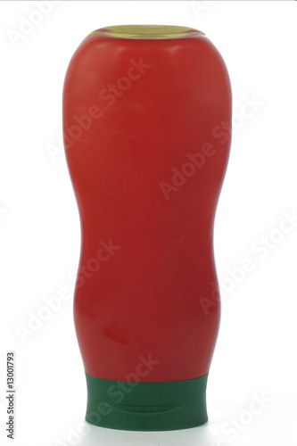 tube de sauce tomate photo