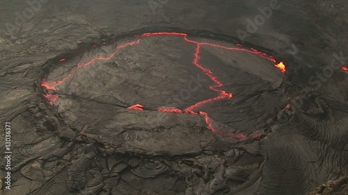 Visible flow in the  lava lake