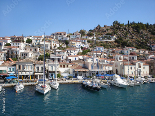 Poros port and a quay