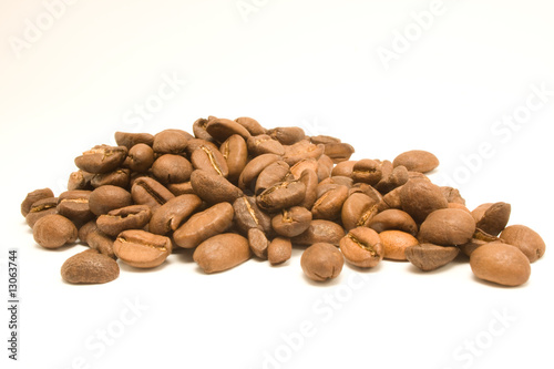 Coffee beans © iCEtEA