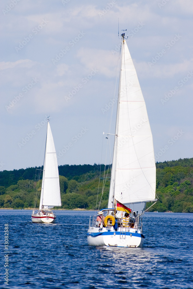 Naklejka premium Sailing boats