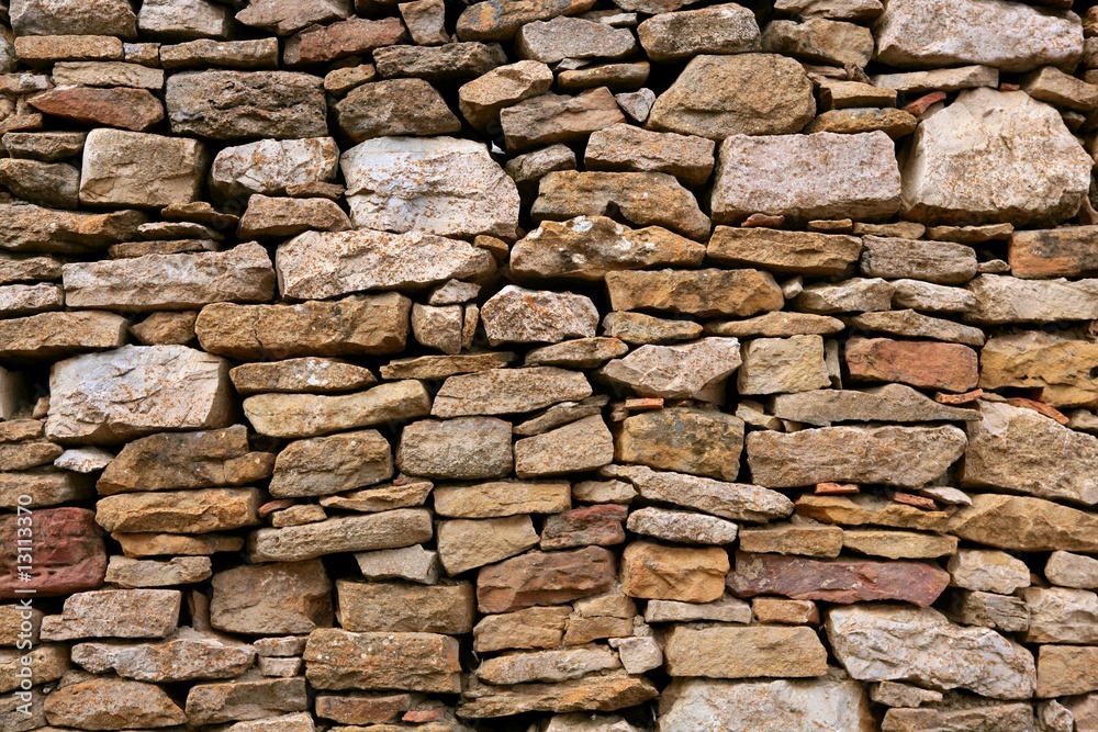 Masonry in Spain, old stone walls