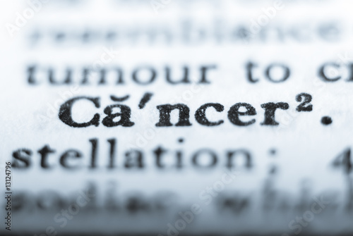 Canvas Print Word cancer in shallow focus
