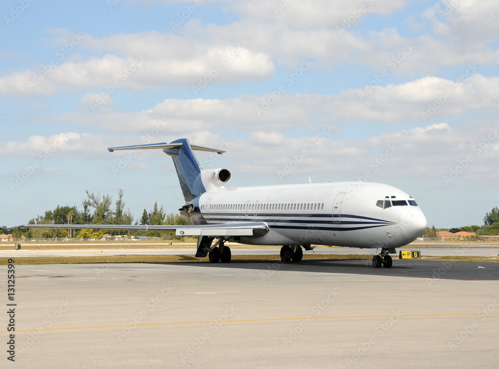 Abandoned jet Abandoned jet