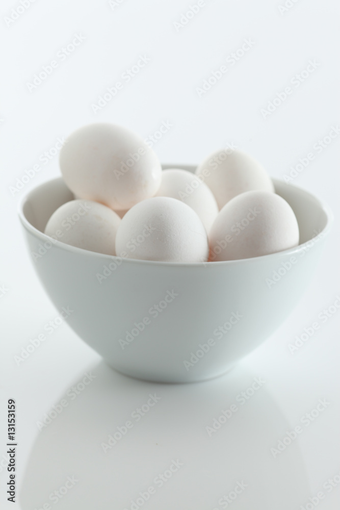 Eier_weiss_in_Porzellenschale Eier_weiss_in_Porzellenschale
