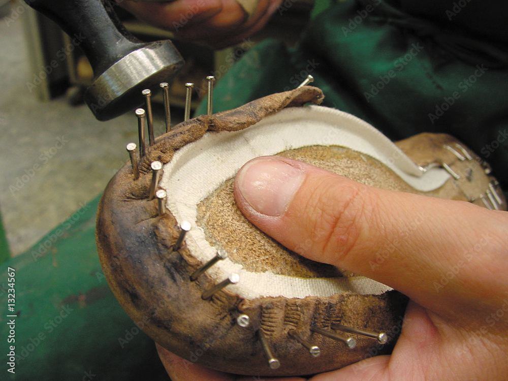 Schuhmacher Stock-Foto | Adobe Stock