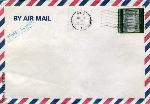 By air mail. Faire suivre. Poste aérienne.