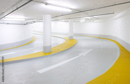 Wallpaper Mural Tiefgarage Torontodigital.ca