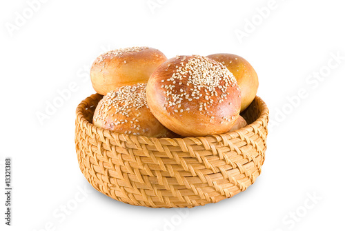 Bast-basket with buns