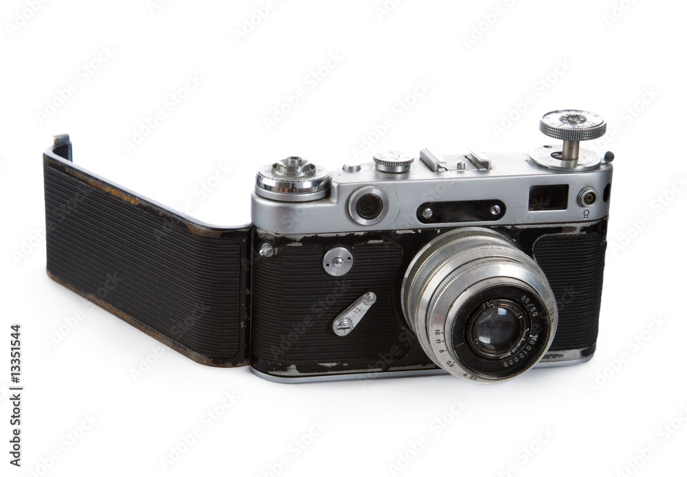 An old rangefinder camera