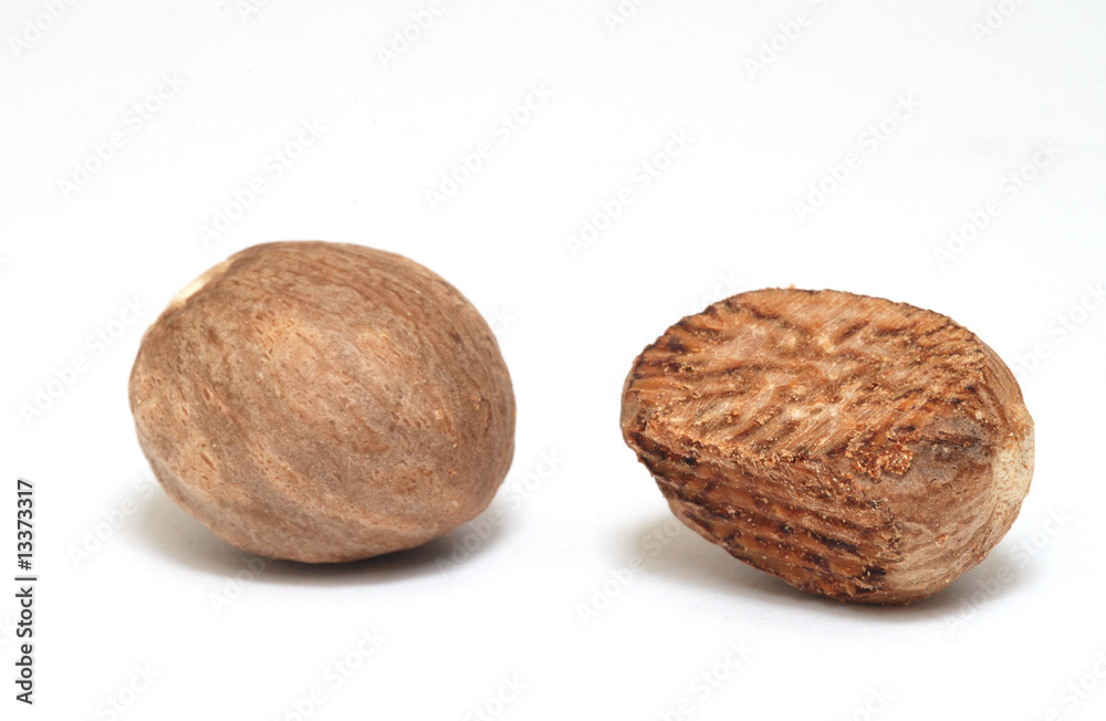 nutmegs nutmegs