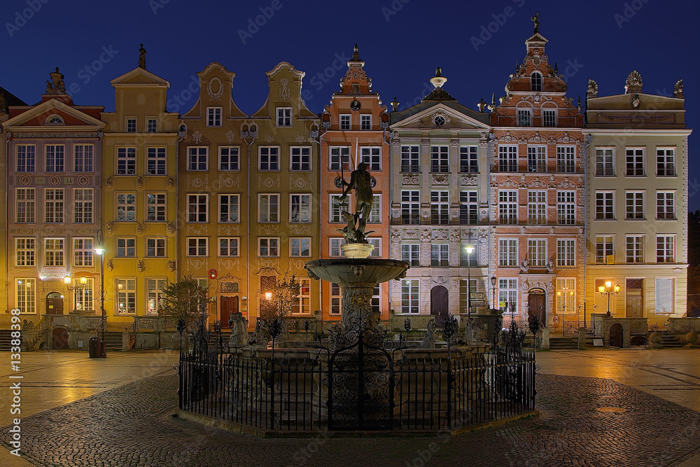Neptune Fountain and houses Gdansk, Poland.