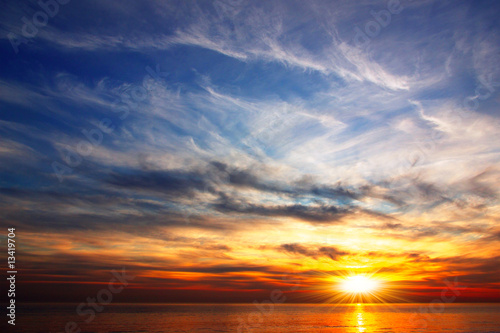Fototapeta Naklejka Na Ścianę i Meble -  Sunset
