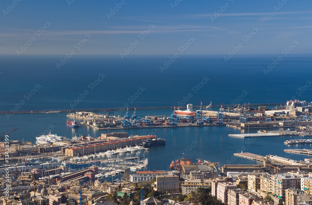 Fototapeta premium Port of Genoa, panorama