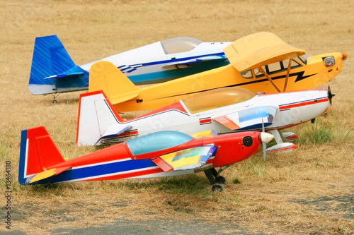 rc airplanes