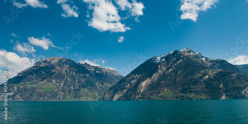 mountains at lake lucern