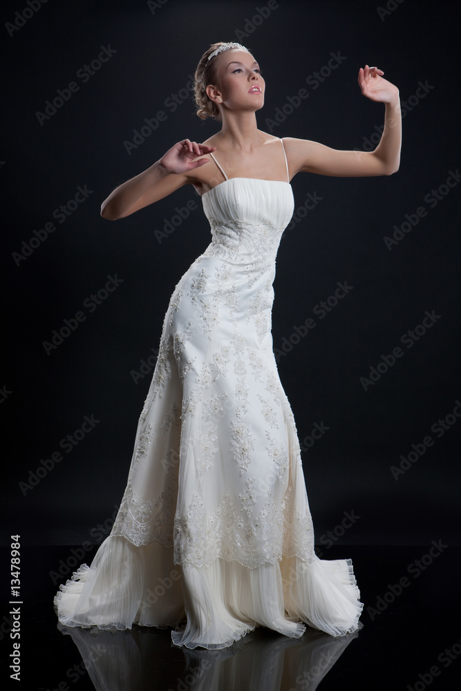 Fototapeta premium Young Bride