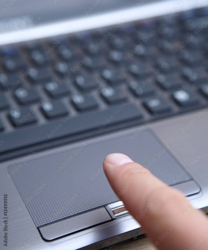 Using a built-in fingerprint recognition to unlock a laptop Using a built-in fingerprint recognition to unlock a laptop