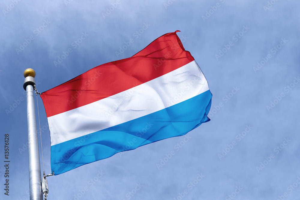 Drapeau de voiture Luxembourg avec lion 45x30cm - Carflag luxembourgeois 30 x 45